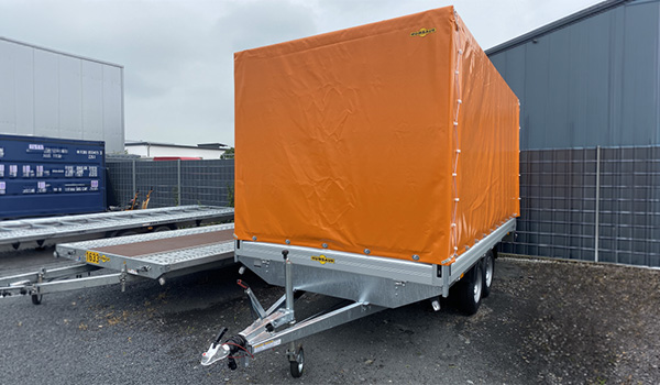 anhaenger mieten cargo hochlader mit plane